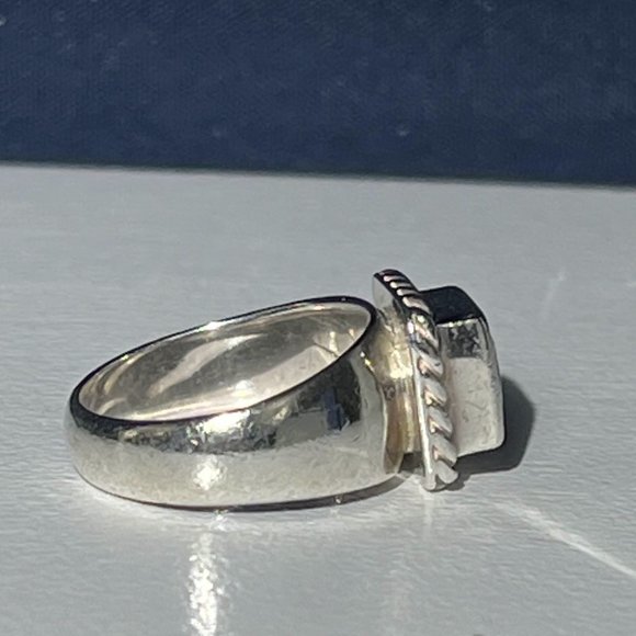 Silpada Ring - Sterling Silver/CZ - Size 8 - Picture 5 of 5